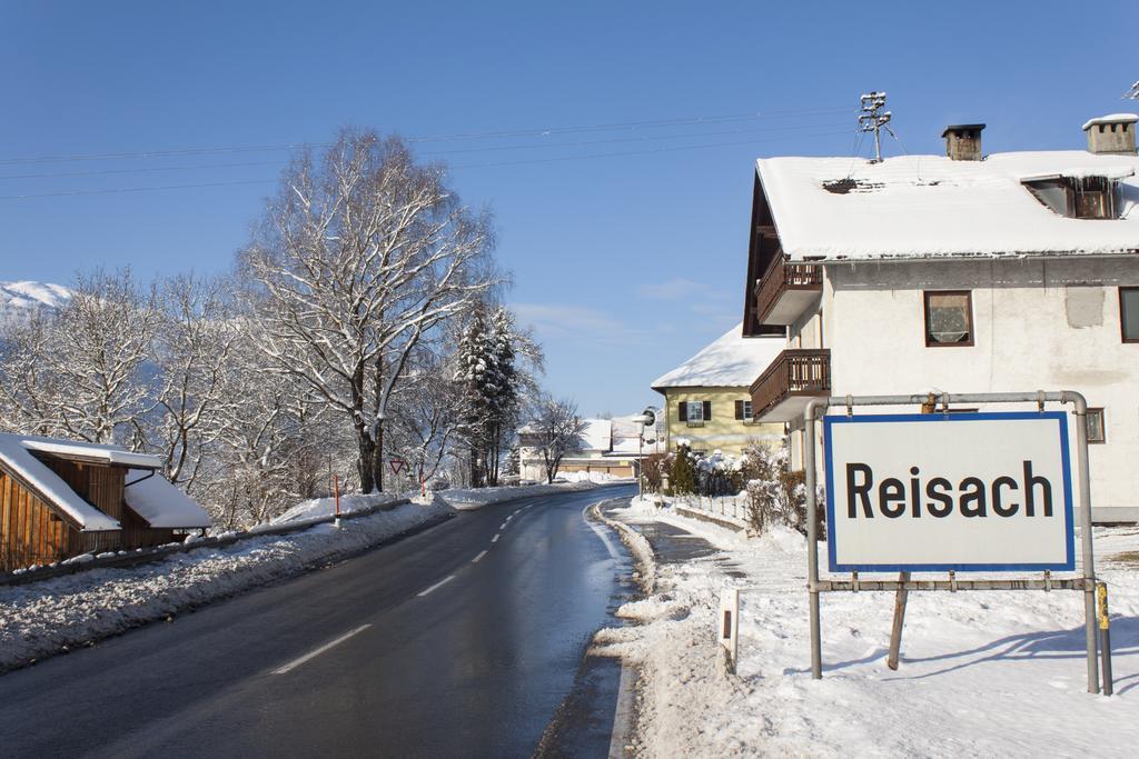 Hotel Grillhof Reisach Nassfeld region Exterior foto